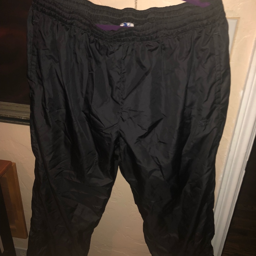 Black snow pants